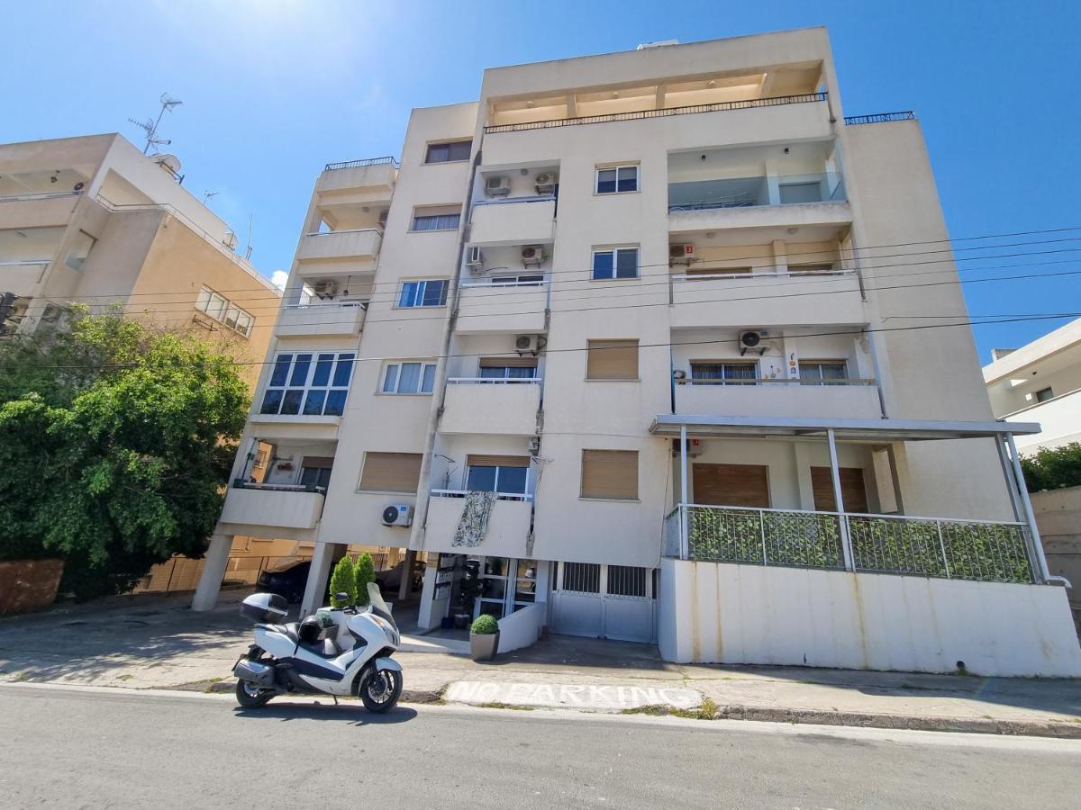 Springfield Park Apartment Larnaca Ngoại thất bức ảnh